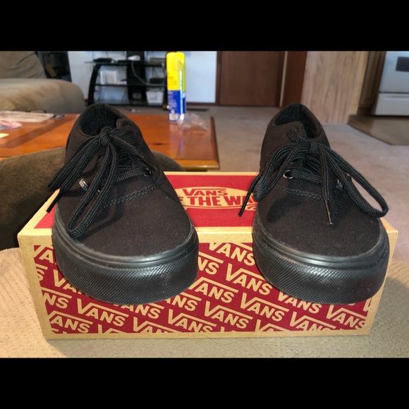 all black vans size 6